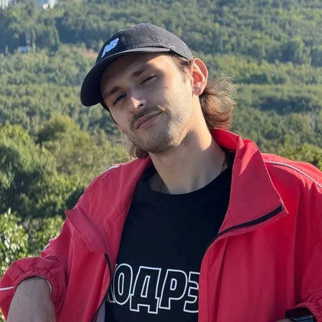 Стас Кадетов